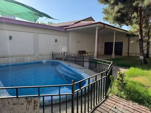 5-xonali uy, 544 m²