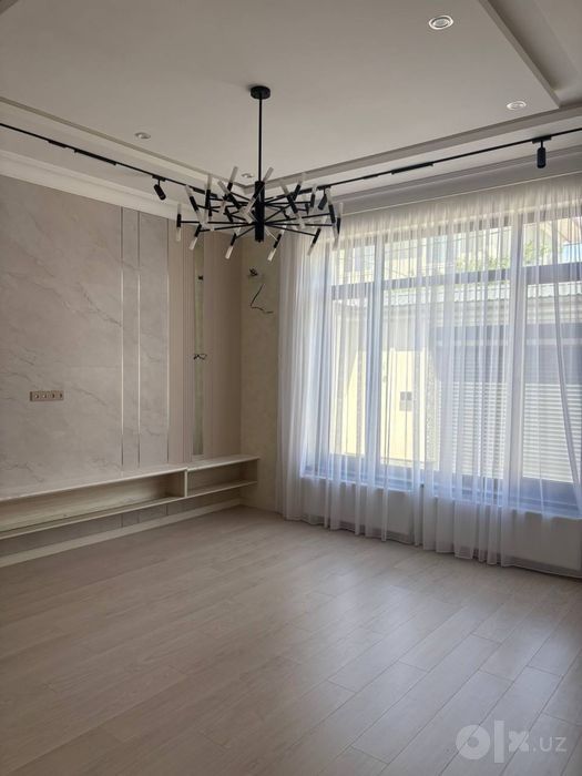 6-комнатный дом, 250 м², Ташкент, Мирабадский район, на продажу