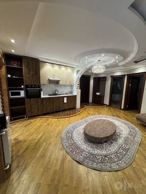 4-xonali kvartira, 90 m²