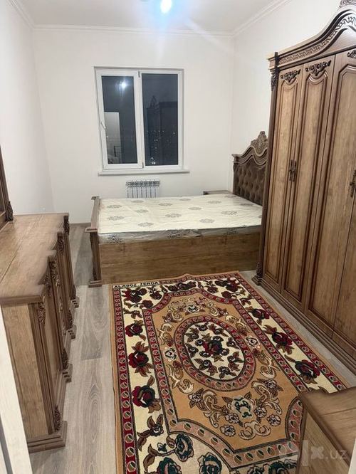 3-xonali kvartira, 80 m²