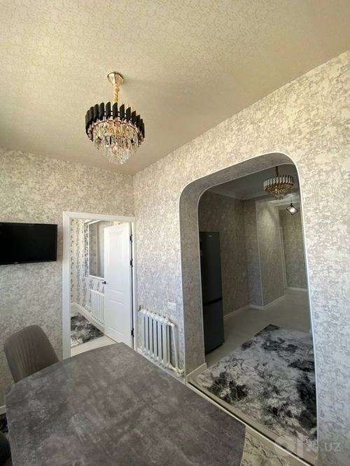 3-xonali kvartira, 70 m²