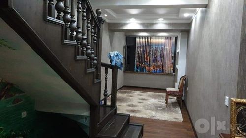 7-комнатная квартира, 320 м²