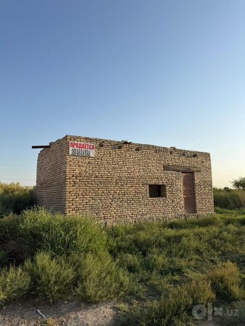 Курилиши тугалланмаган участка сотилади  Ниез Хожи МФЙ