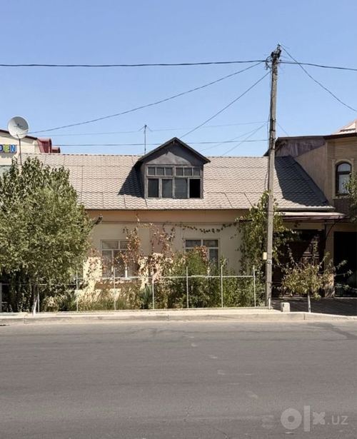 8-room house, 600 m²