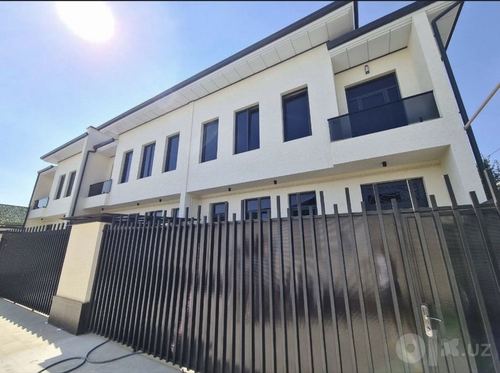 5-xonali uy, 270 m²