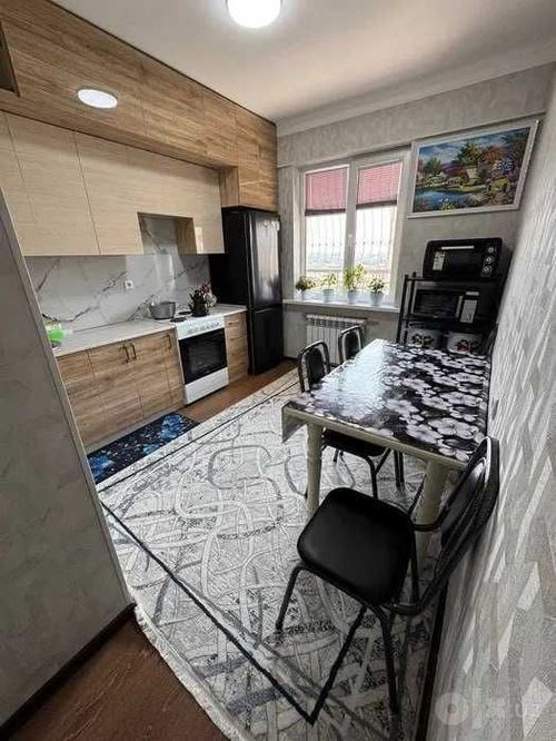 4-комнатная квартира, 90 м²