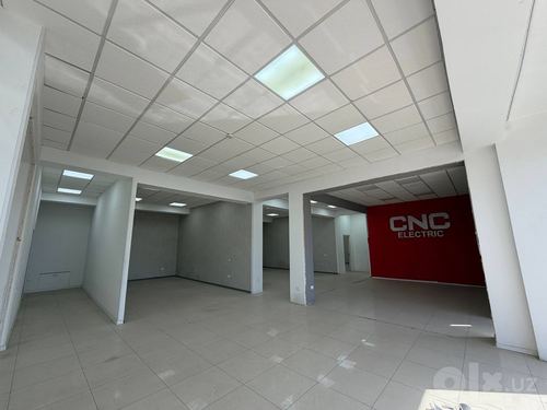 Аренда офис или под Showroom от 300 до 600 кв м Корасарой