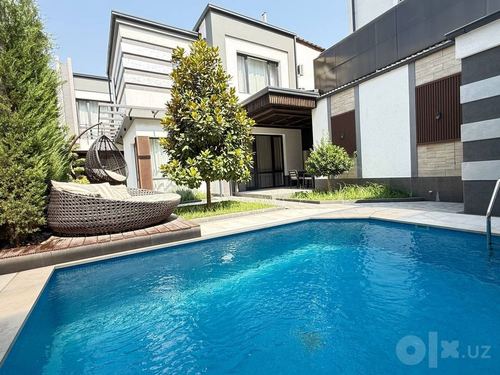 6-room house, 500 m²