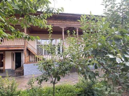 6-room house, 600 m²
