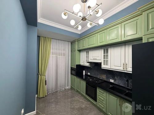 3-xonali kvartira, 93 m²