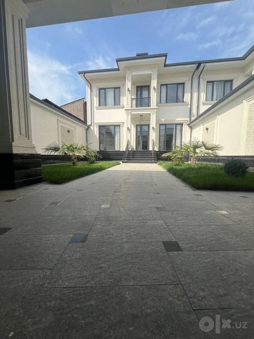 6-комнатный дом, 300 м²