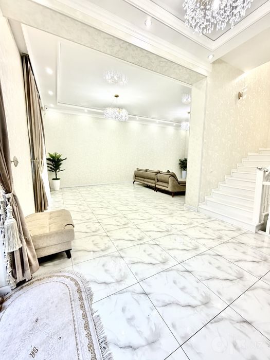 6-room house, 200 m², Tashkent, Sergeli District, for sale