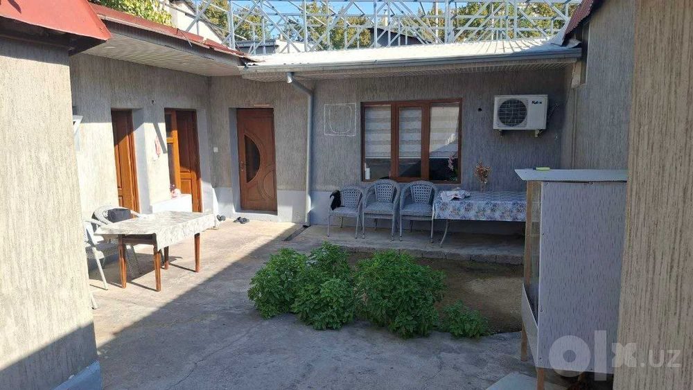 3-room house, 1700 m², Tashkent, Almazar District, for sale