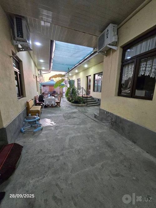 6-комнатный дом, 683 м²
