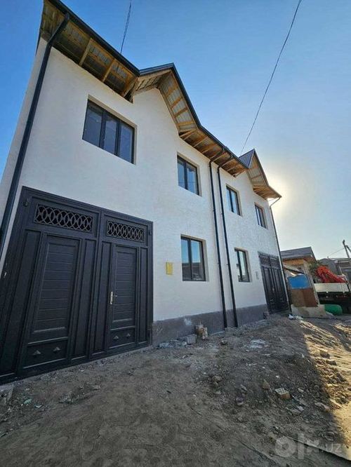 4-комнатный коттедж, 100 м²