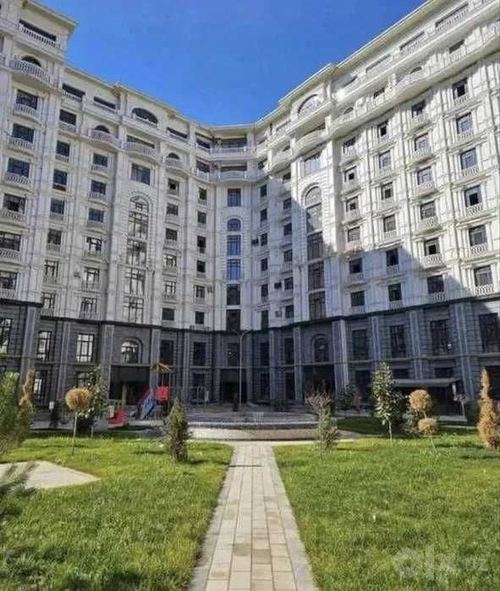 3-комнатная квартира, 160 м²