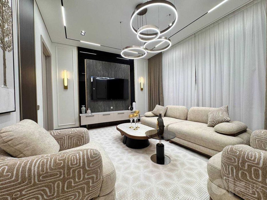 4-room apartment, 118 m², Tashkent, Almazar District, for sale