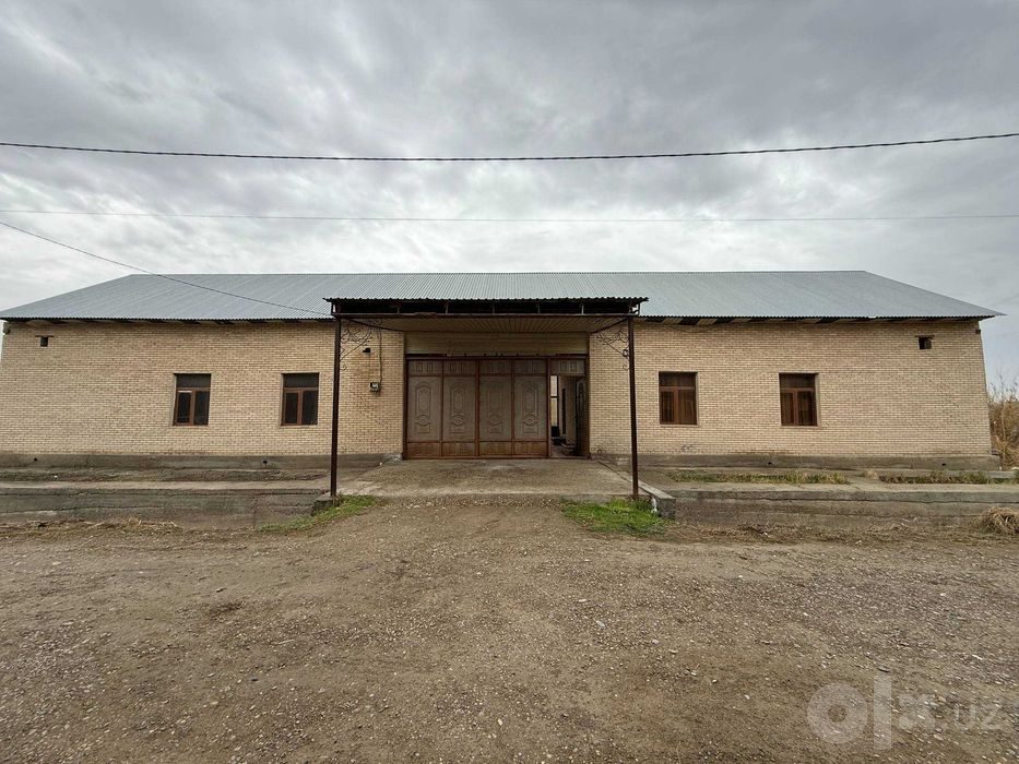 7-комнатный дом, 10000 м², Бухара, на продажу