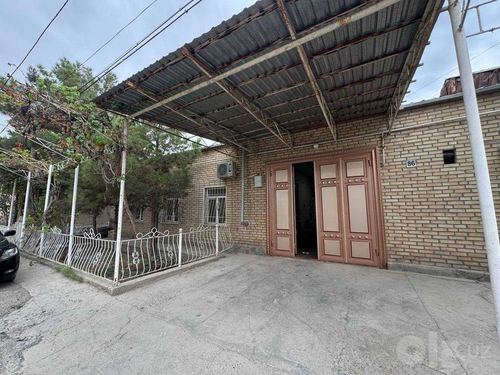 5-комнатный дом, 400 м²