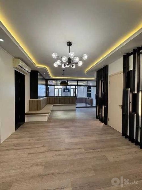 5-комнатная квартира, 214 м²