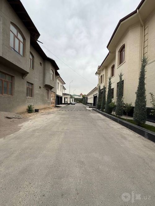 5-xonali uy, 600 m²