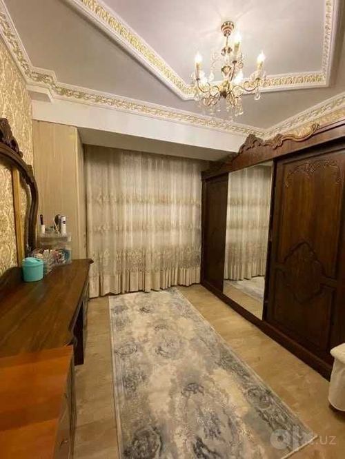 6-комнатная квартира, 192 м²