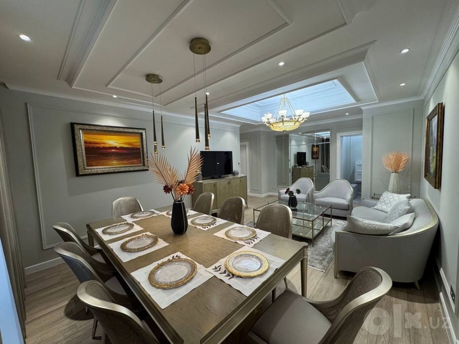 4-комнатная квартира, 130 м², Ташкент, Юнусабадский район, на продажу