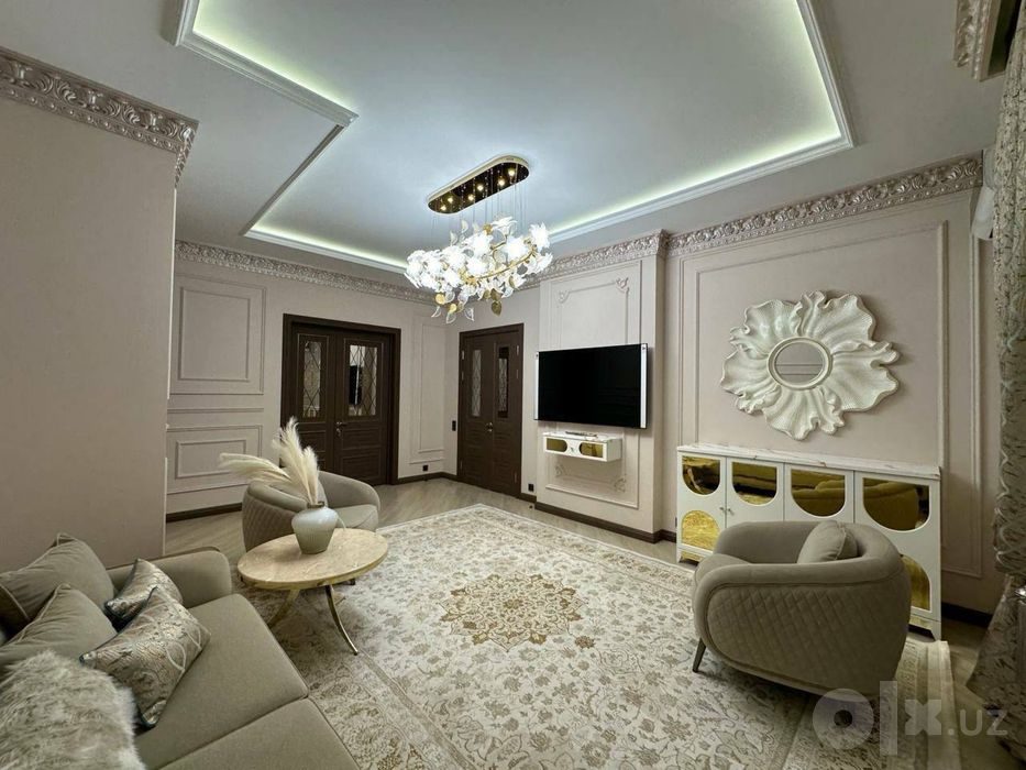 4-комнатная квартира, 155 м², Ташкент, Юнусабадский район, на продажу