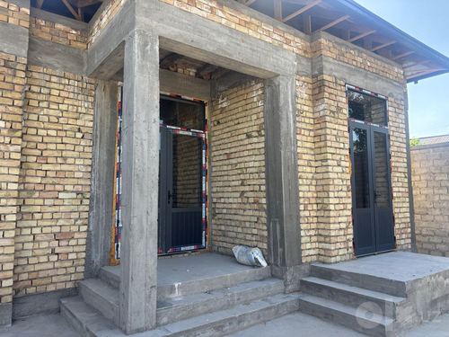 4-xonali uy, 110 m²