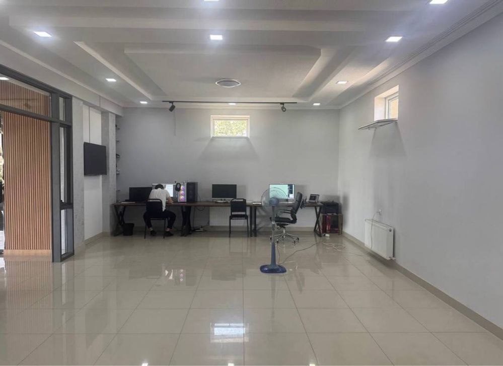 Office for rent near Beruniy metro station 24/7 Access