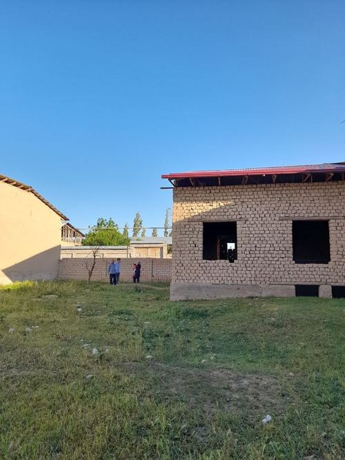 Land for sale urgently in Tashkent region
