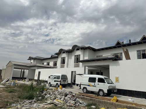 Cottages in Un Qorgon Obod mahalla