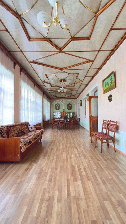 House for a large family for sale! 7 sot. Vintage classic!
