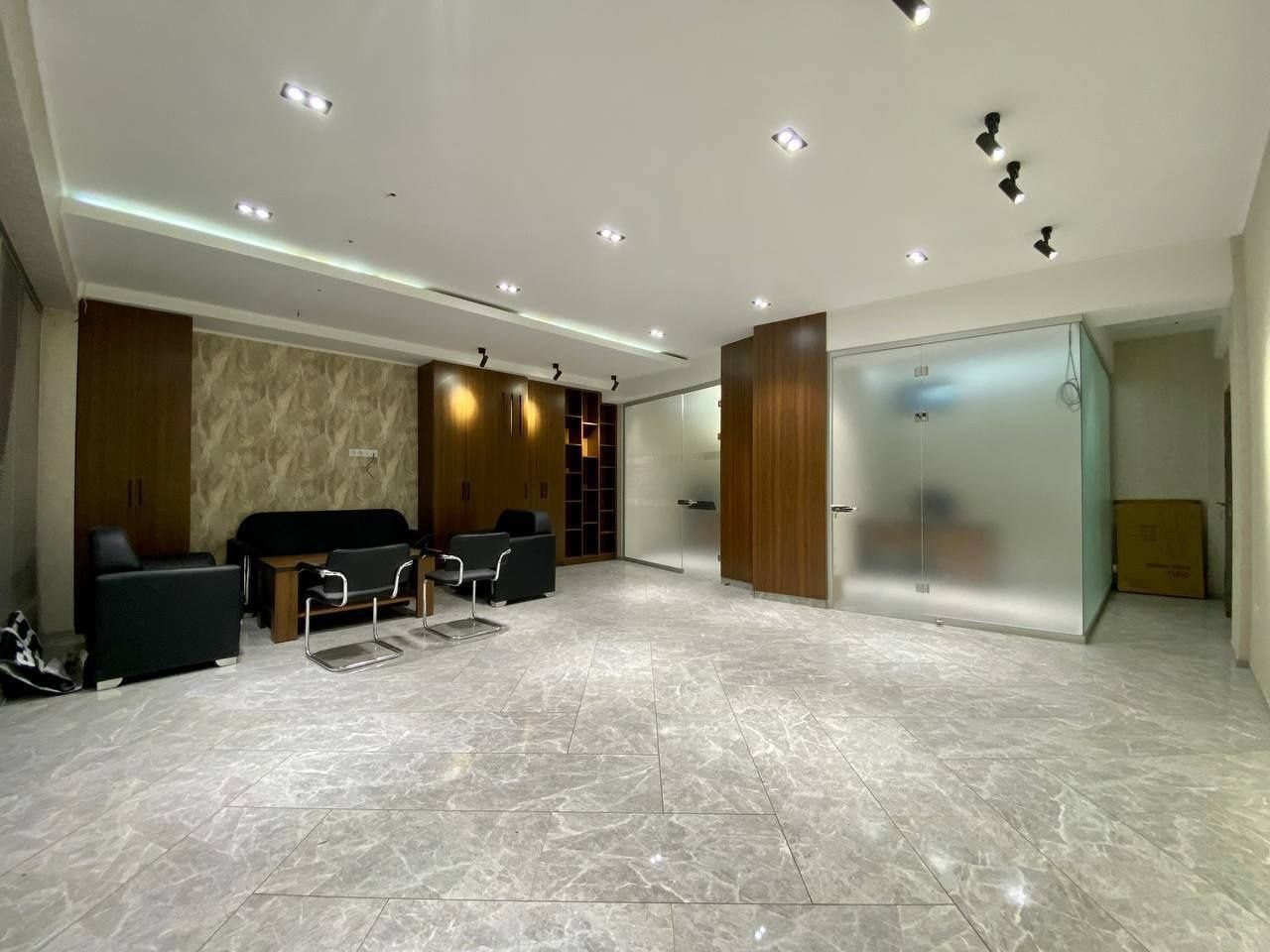 Office for rent with furniture, MKAD, Badamzar metro, NBU bank