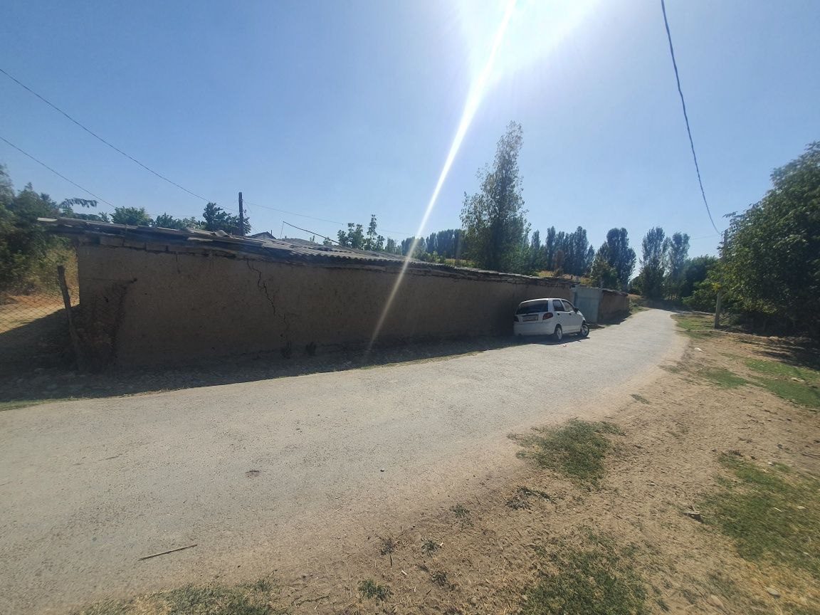 3-комнатный дом, 1200 м², Ташкент, Юнусабадский район, на продажу