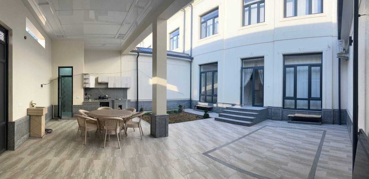 9-комнатный дом, 360 м², Ташкент, Юнусабадский район, в аренду