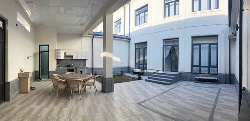 3-story house for rent in Tashkent
