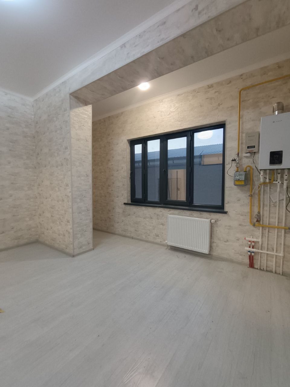 2-комнатная квартира, 42 м², Ташкент, Юнусабадский район, на продажу