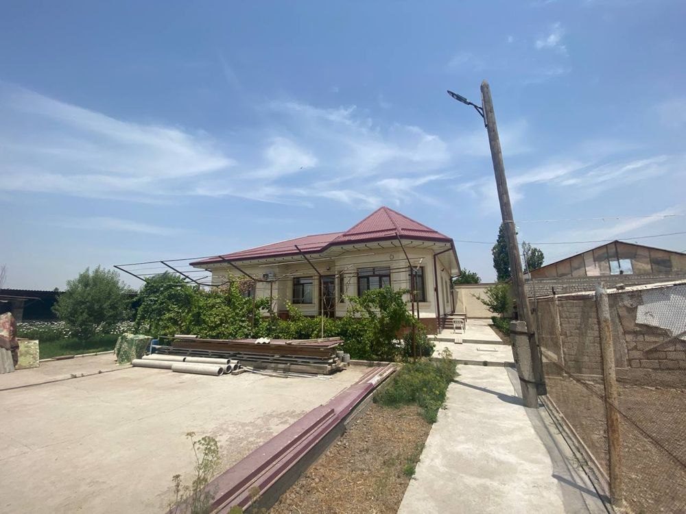 4-комнатный дом, 3600 м², Ташкент, Юнусабадский район, на продажу