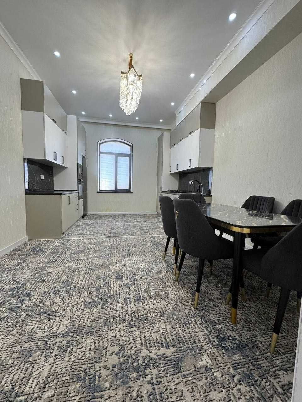 4-комнатная квартира, 90 м², Ташкент, Юнусабадский район, на продажу