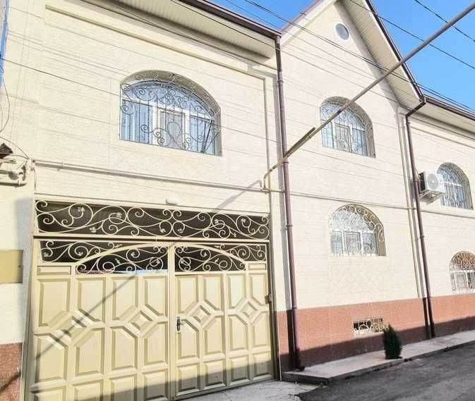 5-комнатный дом, 300 м², Ташкент, Юнусабадский район, на продажу