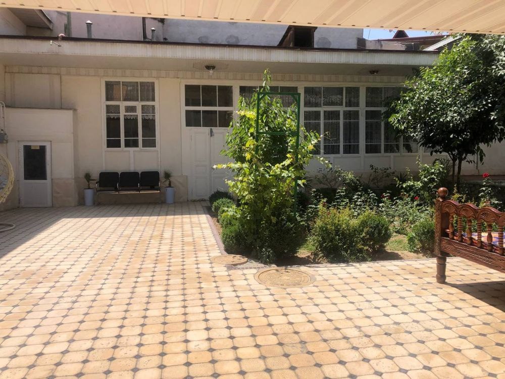 9-комнатный дом, 14 м², Ташкент, Юнусабадский район, на продажу