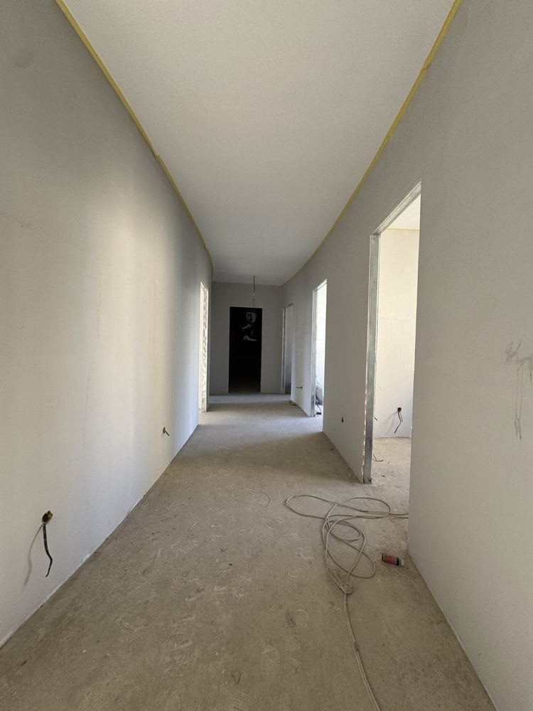 211 m2 Ofis, o'quv markazi, go'zallik studiyasi, ijara uchun