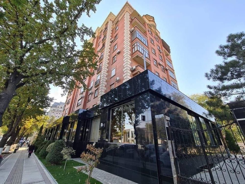 4-xonali kvartira, 213 m², Toshkent, Yunusobod tumani, sotuvga