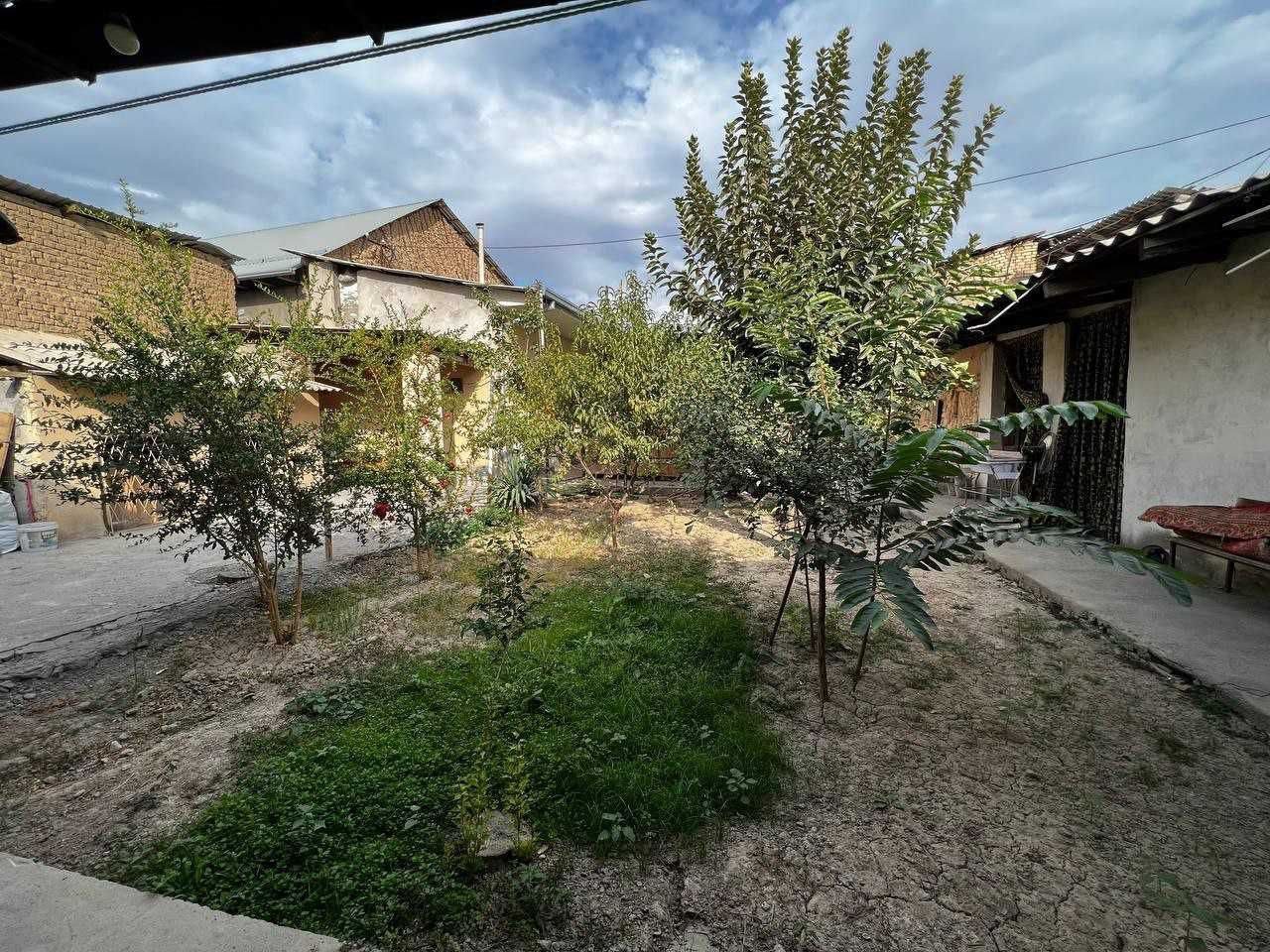 6-комнатный дом, 700 м², Ташкент, Юнусабадский район, на продажу
