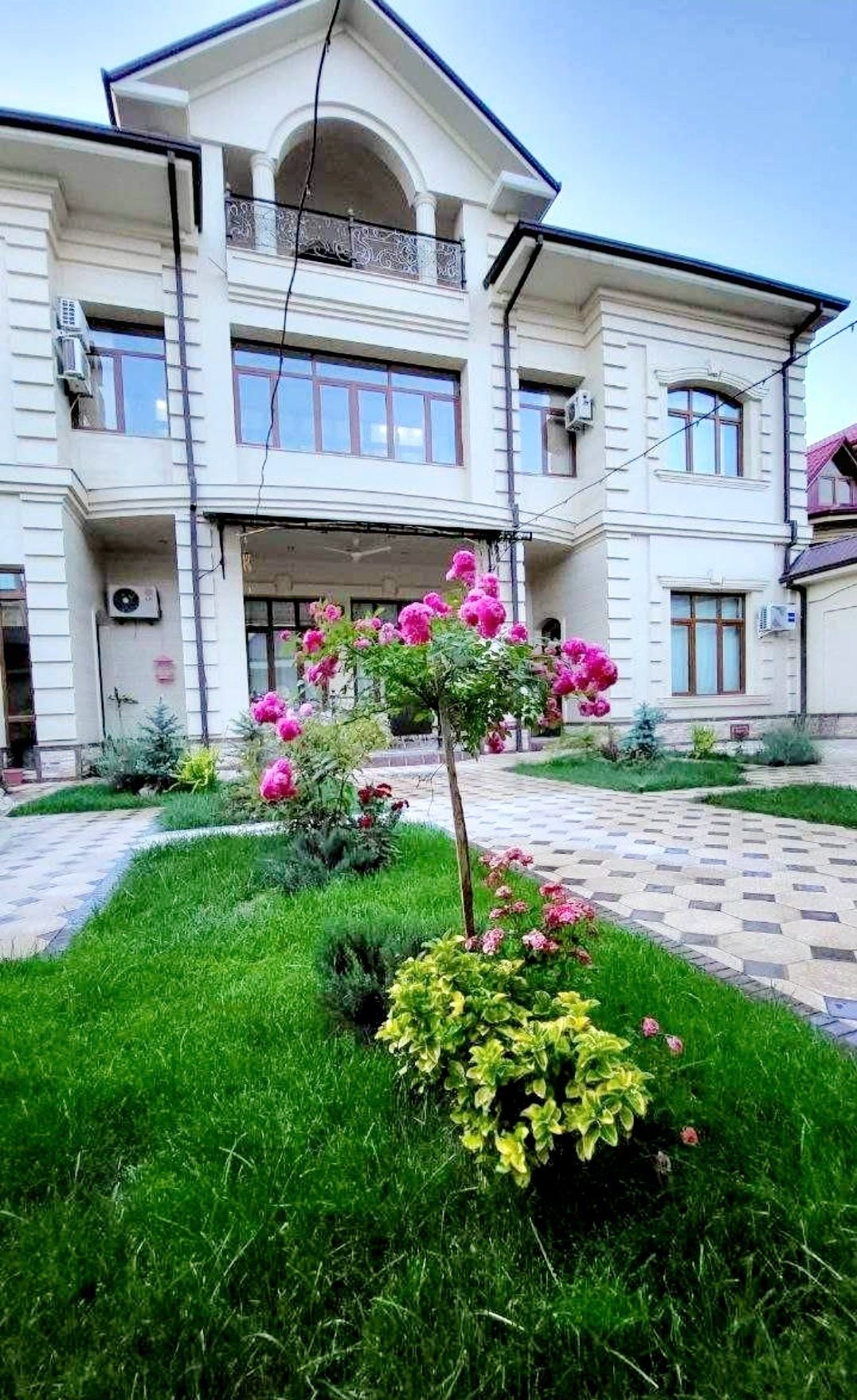 10-комнатный дом, 600 м², Ташкент, Юнусабадский район, на продажу