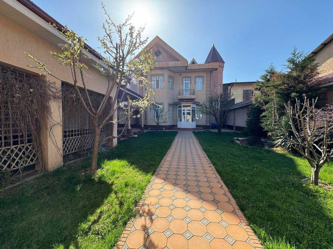 6-xonali uy, 560 m², Toshkent, Mirzo Ulug‘bek tumani, sotuvga