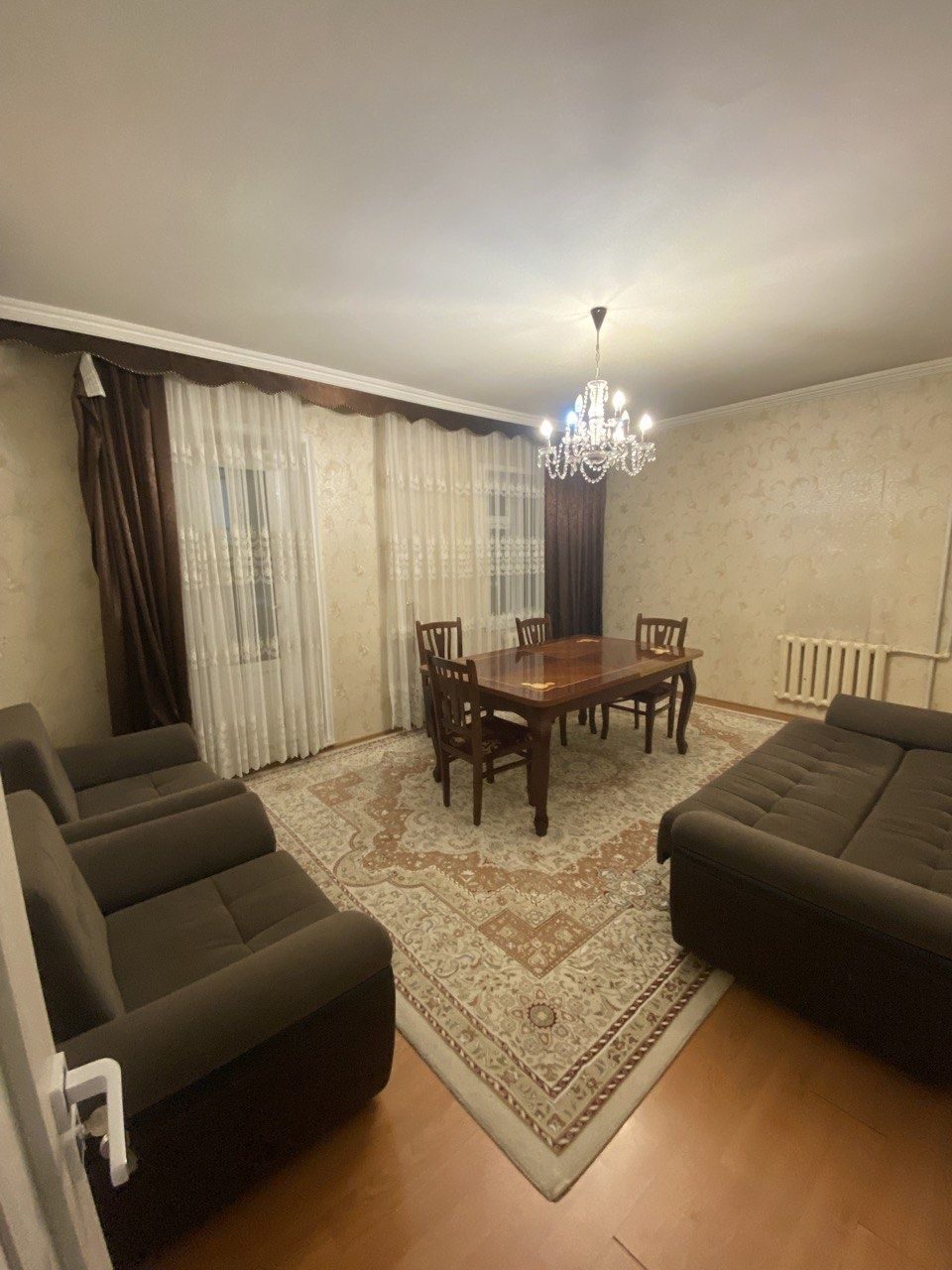 4-xonali kvartira, 130 m², Toshkent, Mirobod tumani, ijaraga