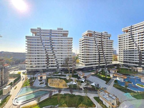 New apartment for rent in Infinity residential complex.