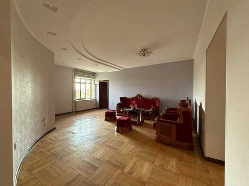 Rent 4-room apartment, Humo arena, 120 sq.m. Urgent!